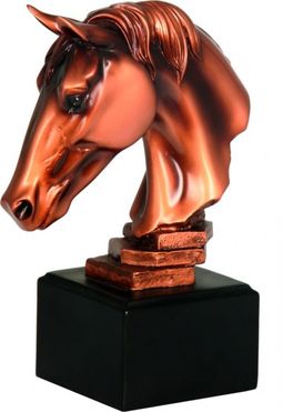 Öntött ló szobor 18,5cm
